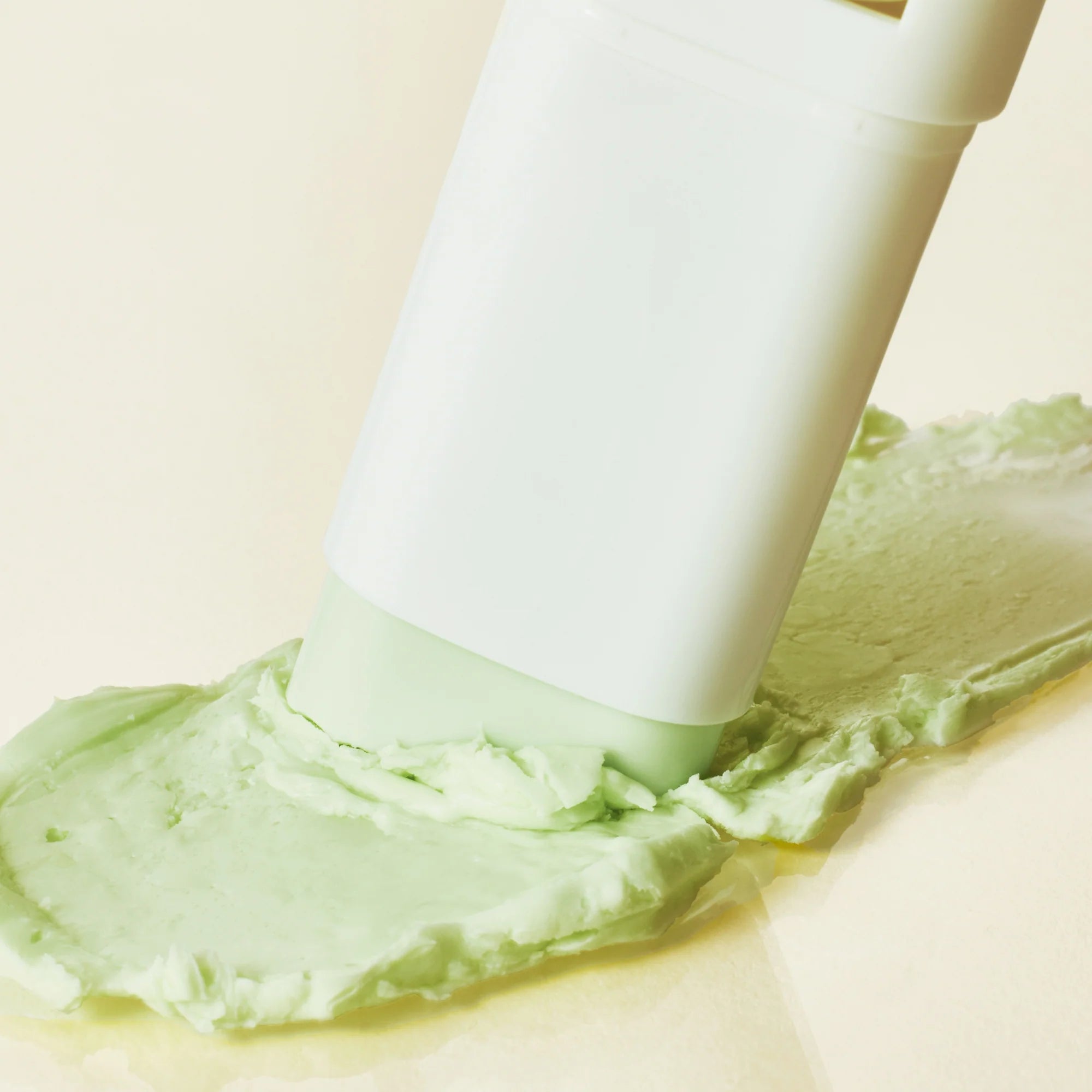 Matte Sun Stick - SPF 50+ Stick cu Mugwort și Camilia