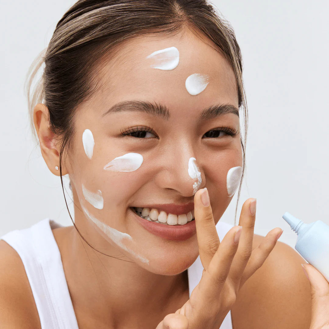 Cremă Lejeră cu SPF50+ cu Apă de Orez și Provitamina B5