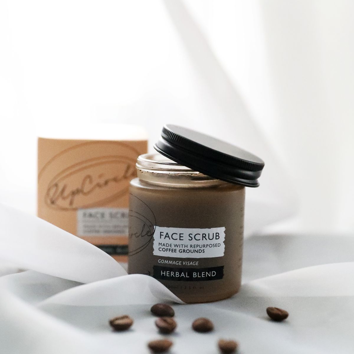 Scrub Exfoliant pentru Acnee cu Cafea și Ulei de Rozmarin
