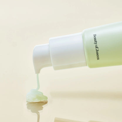 Light On Serum - Ser cu Vitamina C și Centella pentru Luminozitate și Calmarea Pielii