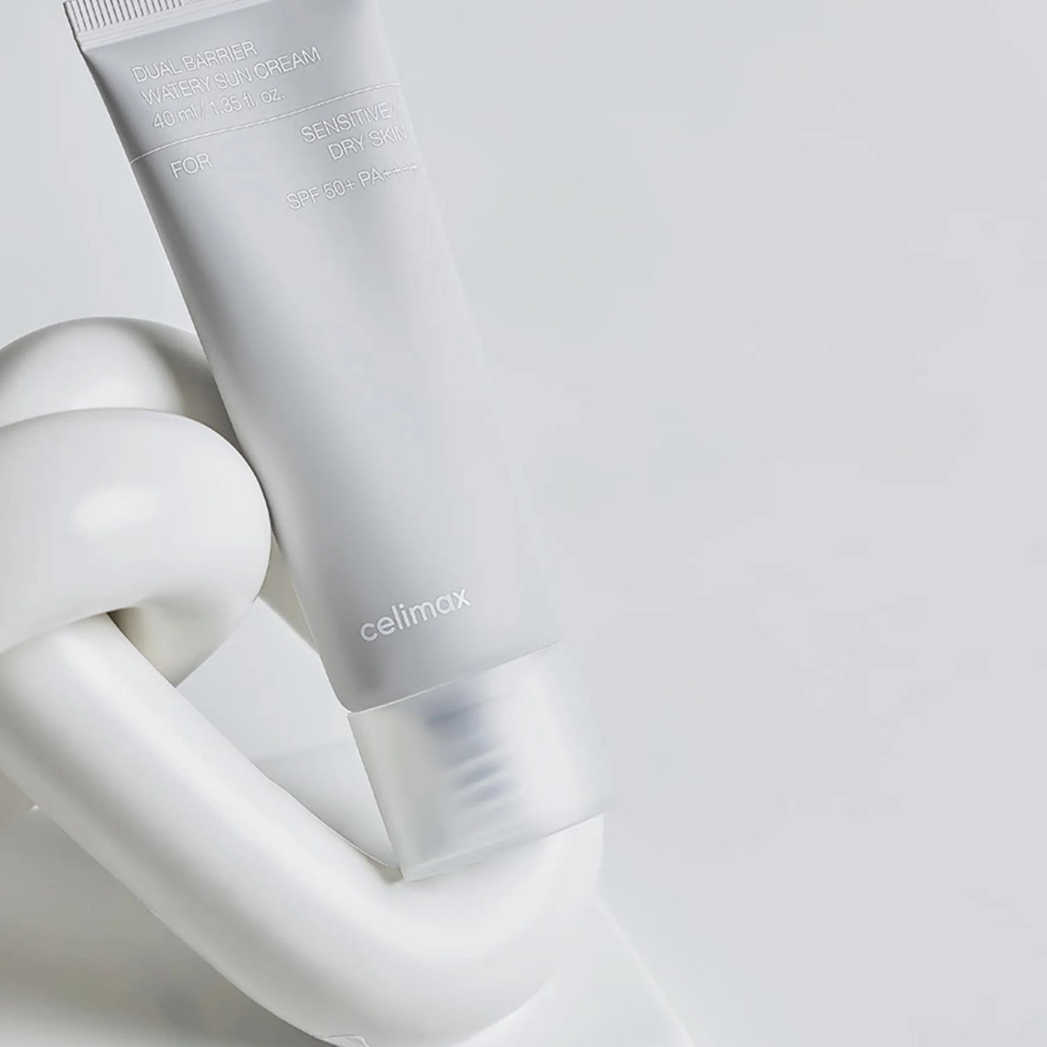 Dual Barrier Watery Sun Cream - Cremă de Protecție Solară Hidratantă cu Barieră Dublă