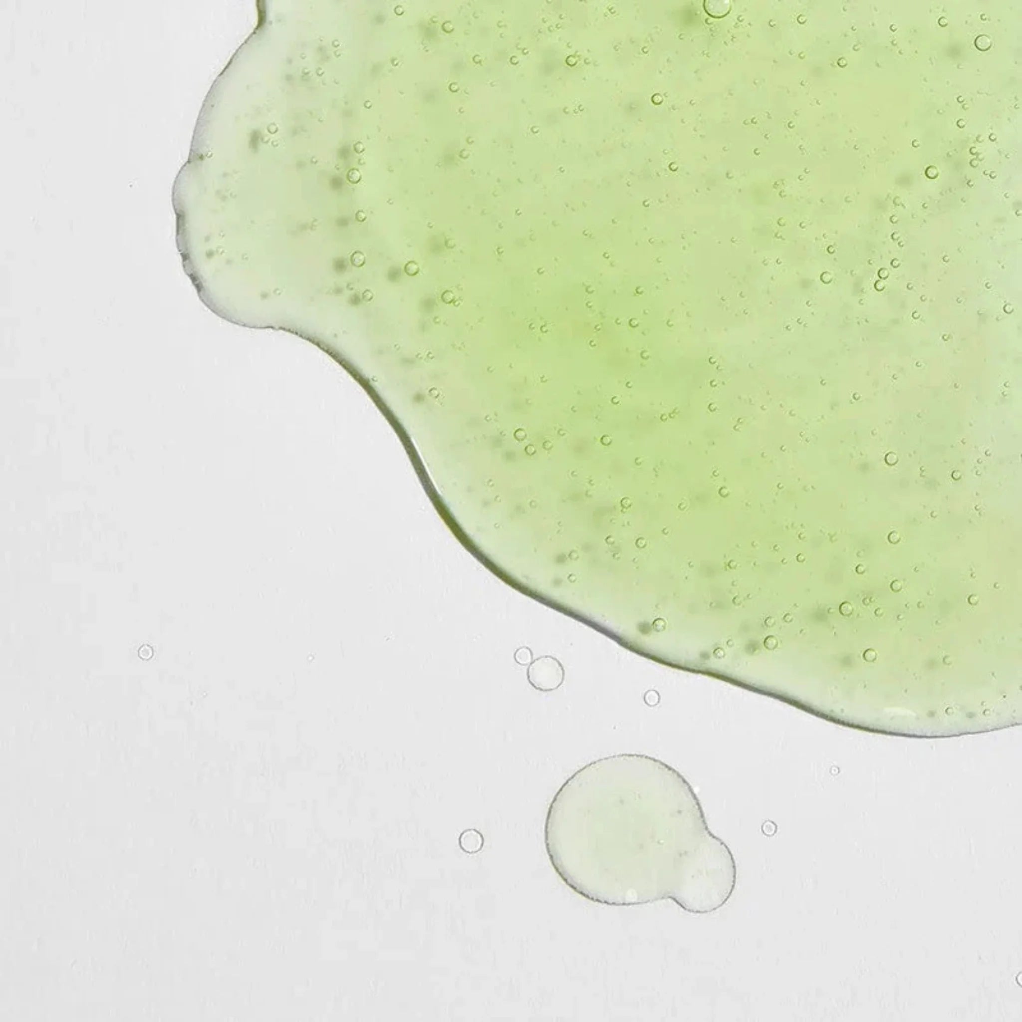 Noni Energy Ampoule - Ampulă Energizantă cu Noni pentru Calmarea și Hidratarea Pielii