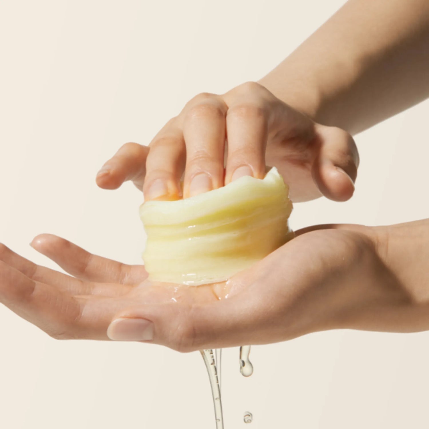 Deep Vita C Pad - Dischete Exfoliante și Iluminatoare cu Vitamina C