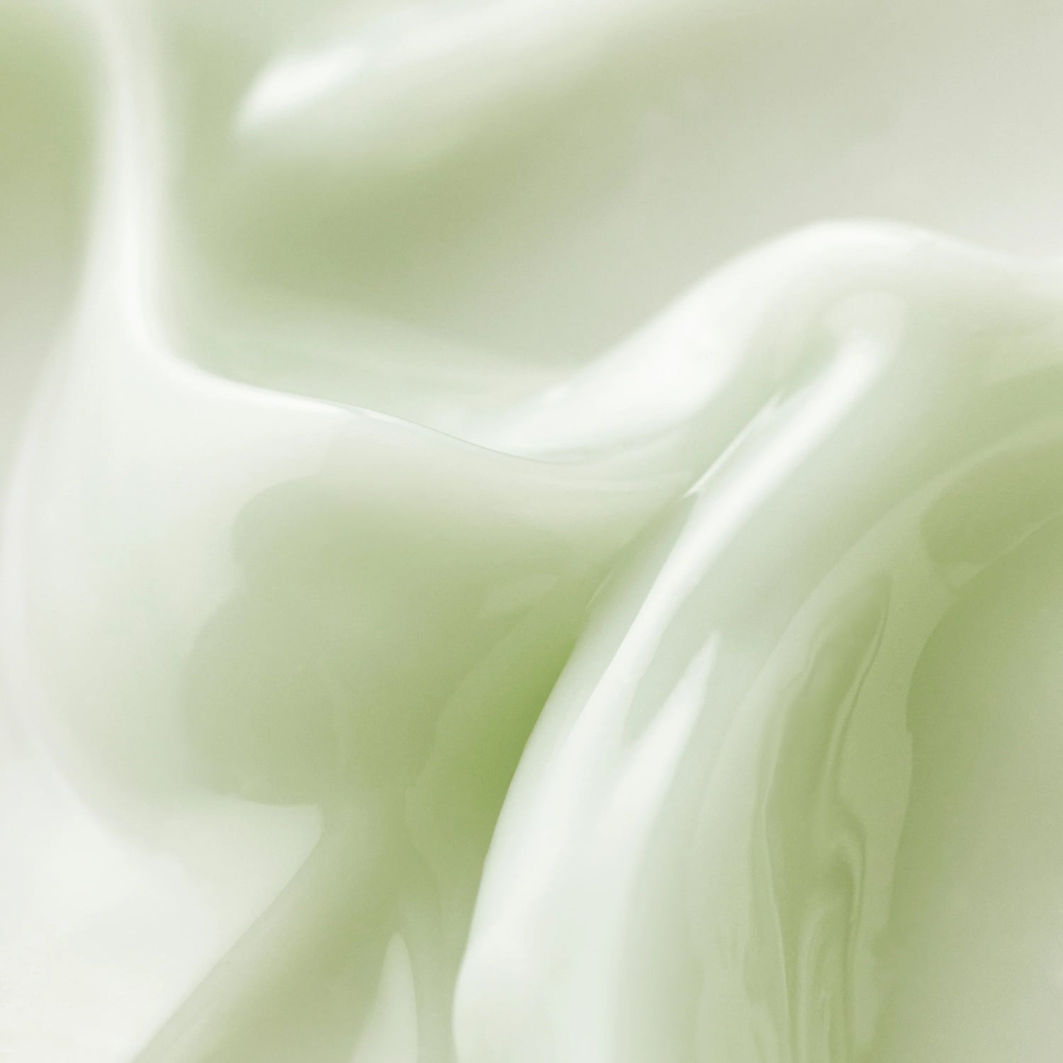 Light On Serum - Ser cu Vitamina C și Centella pentru Luminozitate și Calmarea Pielii